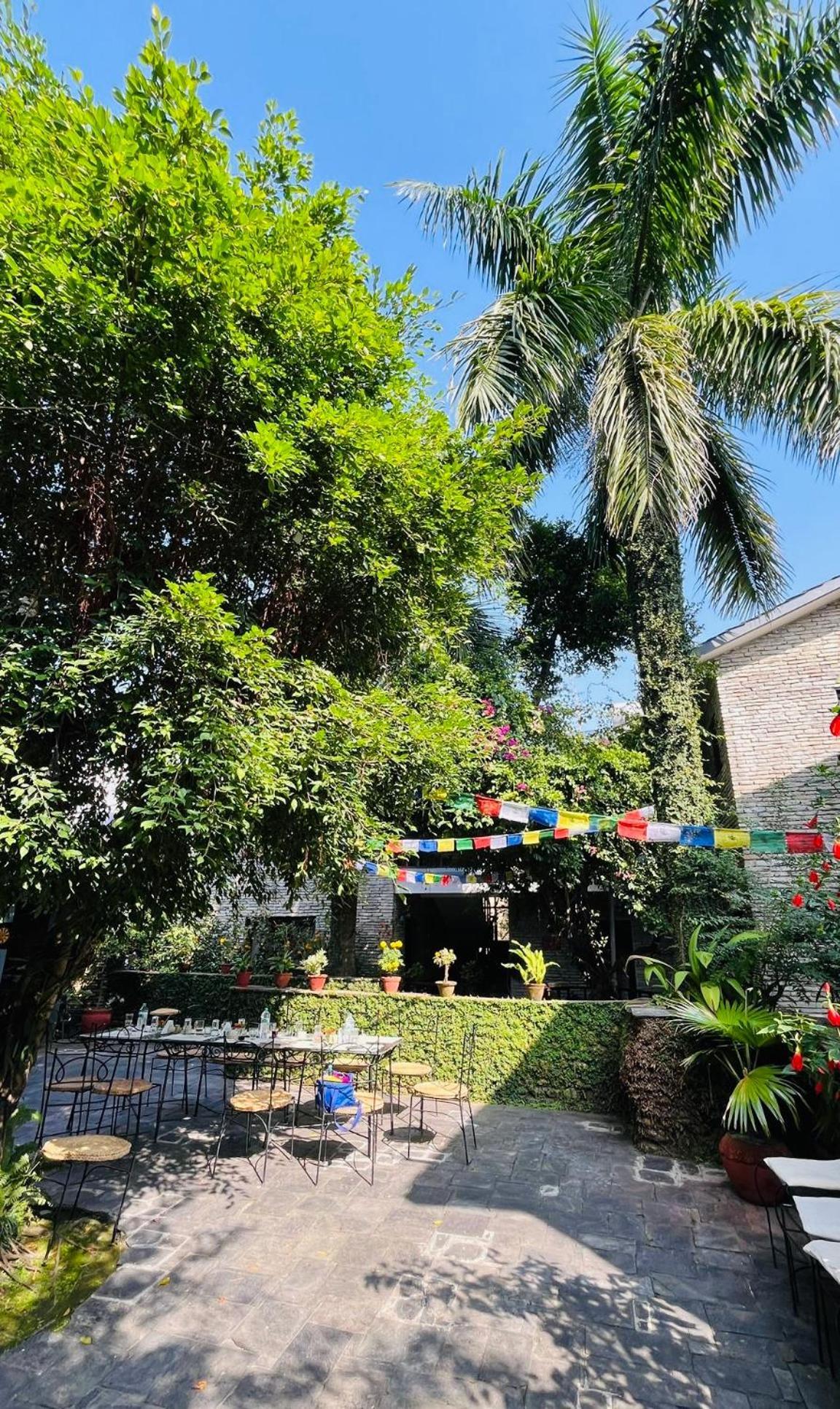 Mum'S Garden Resort Pokhara Exterior foto